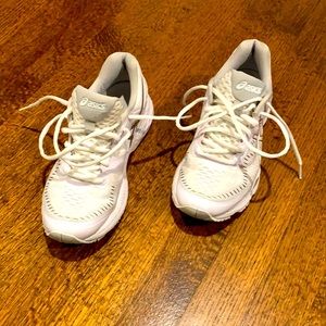 ASICS Gel Kayano white